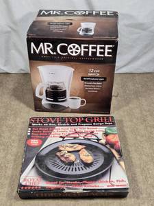 lot 50 image: Mr. Coffee 12 Cup and Stove Top Grill