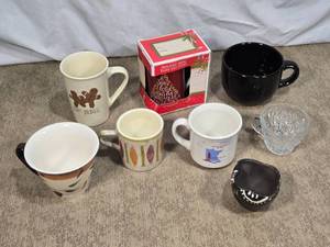 lot 53 image: Various Mugs and Cups