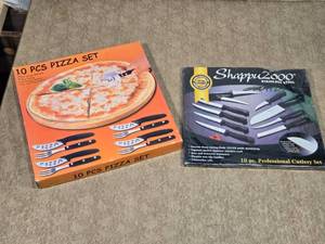 lot 55 image: Kitchen Cutlery and Pizza Utensils
