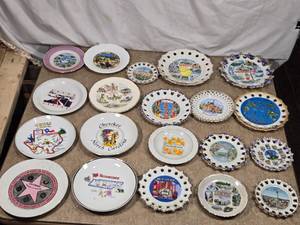 lot 63 image: Lot of Souvenir and Commemorative Plates
