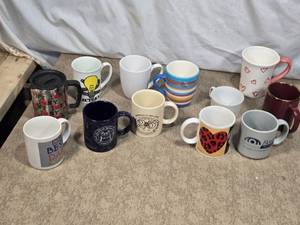 lot 70 image: Assorted Coffee Mugs