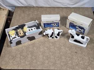 lot 72 image: Cow-Themed Ceramic Kitchenware