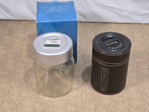 lot 86 image: Digital Coin Counting Money Jars with LCD Display