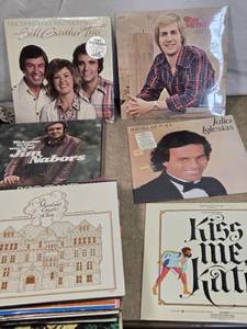 lot 166 image: Vintage Vinyl Records Assorted Titles