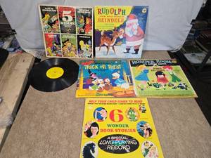lot 169 image: Lot of Vintage Childrens Story and Music Records