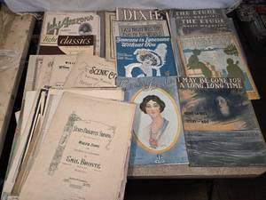 lot 185 image: Huge Lot of Vintage Sheet Music and Magazines