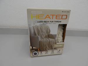 lot 85 image: Heated Throw Blanket