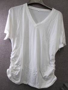lot 37 image: XL Ladies Top...