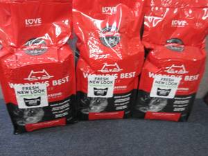 lot 161 image: 3- 8 lb Bags Worlds Best Cat Litte...