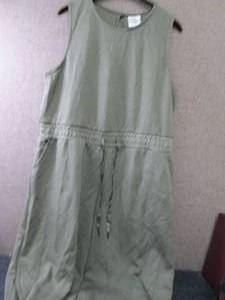lot 214 image: 2 Ladies XL Jumpsuits...