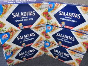 lot 255 image: 6 Boxes 42 pk Saladitas Saltine Cra...