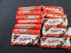 lot 292 image: 12 Assorted Snacks...
