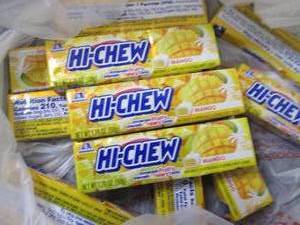 lot 302 image: 12- 1.76 oz HiChew...