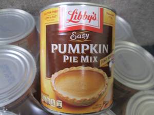 lot 335 image: 6- 30 oz Libbys Easy Pumpkin Pie M...