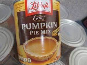 lot 337 image: 6- 30 oz Libbys Easy Pumpkin Pie M...