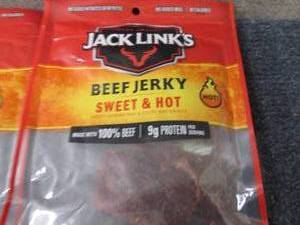 lot 387 image: 4- 3.25 oz Jack Links Sweet & Hot B...