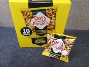 lot 410 image: 10- 1 oz Dots Honey Mustard Homest...