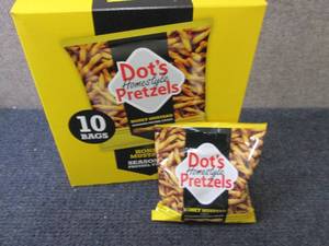 lot 415 image: 10- 1 oz Dots Honey Mustard Homest...