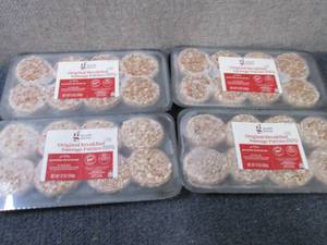 lot 432 image: CC 4- (12 oz) 8pks FROZEN Breakfast...