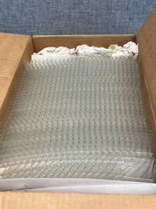 lot 14 image: Box of Test Tubes - No Lip, 10x75mm 900