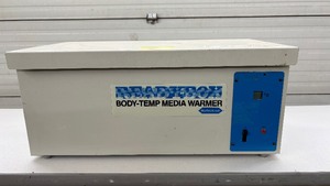 lot 31 image: Forma Scientific 3402 Ready-Box Body-Temp Media Warmer  Heats Contrast Media to Body Temperature  Helps Decrease Viscosity & Improve Flow Rates  Reliable Performance for Enhanced Efficiency - Good Working Condition
