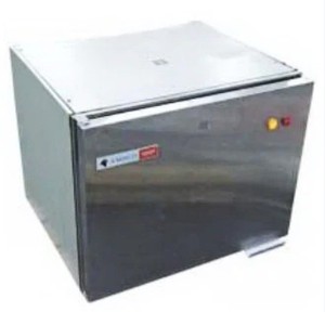 lot 52 image: MSRP $3500 Amsco&nbspM70WC-E Tabletop Warming Cabinet  Designed To Warm And Store Sterile IV Bags, Surgical Irrigation Solutions, And Linens  Stainless Steel Interior  Good Working Condition