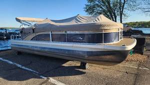 2023 Bennington 23 SL