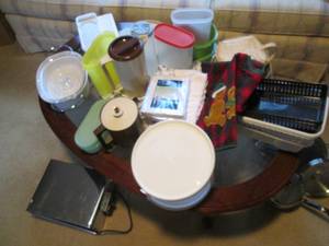 lot 30 image: Vintage Tupperware storage containe...