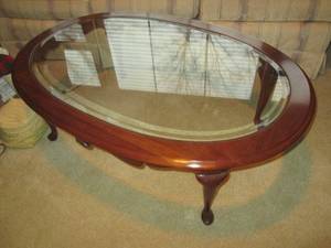 lot 31 image: Vintage Oblong Wood coffee table wi...