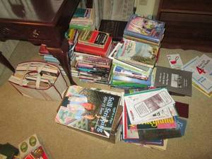 lot 40 image: Serious collection of vintage books...