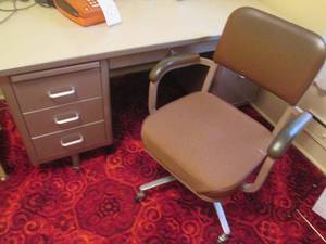 lot 71 image: Vintage metal 6-drawer office desk ...