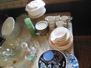 lot 102 image: Cut Glass punch bowl with glasses, ...