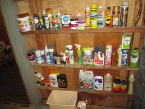 lot 164 image: All cleaning supplies, outdoor chem...
