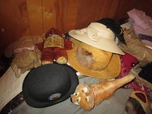 lot 186 image: Vintage hats and stuffed animals...