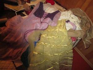 lot 191 image: Vintage ladies dress clothing...