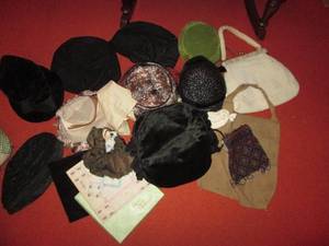lot 197 image: Variety of vintage ladies Headwear,...