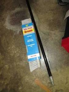 lot 232 image: 18in Nylon Bristle shop broom with ...