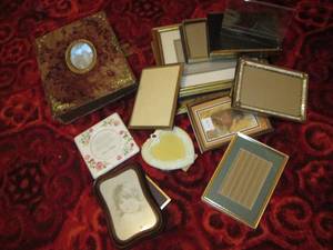 lot 241 image: Lot of picture frames.and a vintage...