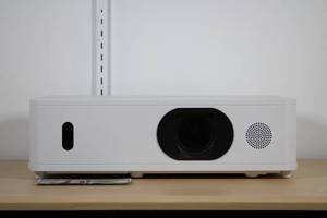 (Stackable) Maxell 5200 Lumen Home Theater HD Projector / Video Projection System / MSRP: $1300