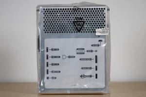 lot 14 image: Barco BCD OVL Front End Box  SXGA Display Controller for LED Video Walls  MSRP $300
