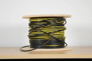 lot 38 image: CRESNET Speaker Wire SP500  2294  MSRP$1700