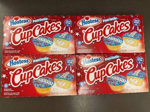 lot 23 image: Set of 4 Hostess Patriotic CupCakes Boxes (32 Cakes Total)