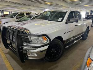 lot 8 image: 2012 Ram 1500 Big Horn 4x4