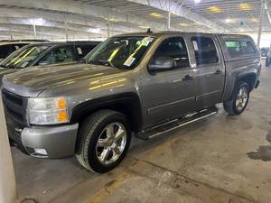 lot 14 image: 2008 Chevrolet Silverado 1500 LT Crew Cab 4x4