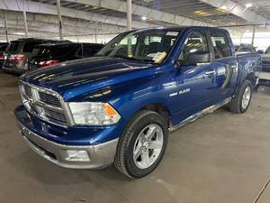 lot 20 image: 2010 Ram 1500 SLT 4x4 Crew Cab