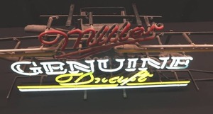 lot 10 image: ONE MGD NEON BEER LIGHT