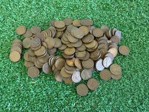 lot 9 image: 200 Wheat Cents