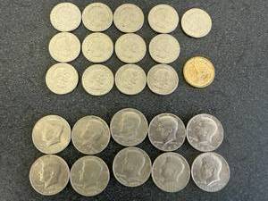 lot 12 image: 13 Susan B Anthony Dollars, 10 Kennedy Half Dollars & 1 Lincoln Dollar Coin