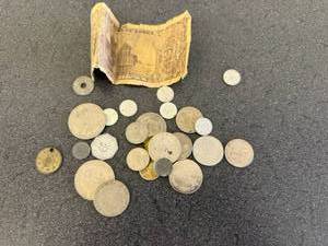 lot 15 image: Foreign Coins & Bill