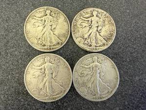 lot 28 image: 4 1944 Walking Liberty Half Dollars